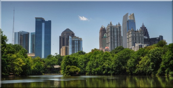 Skydive Atlanta city skyline